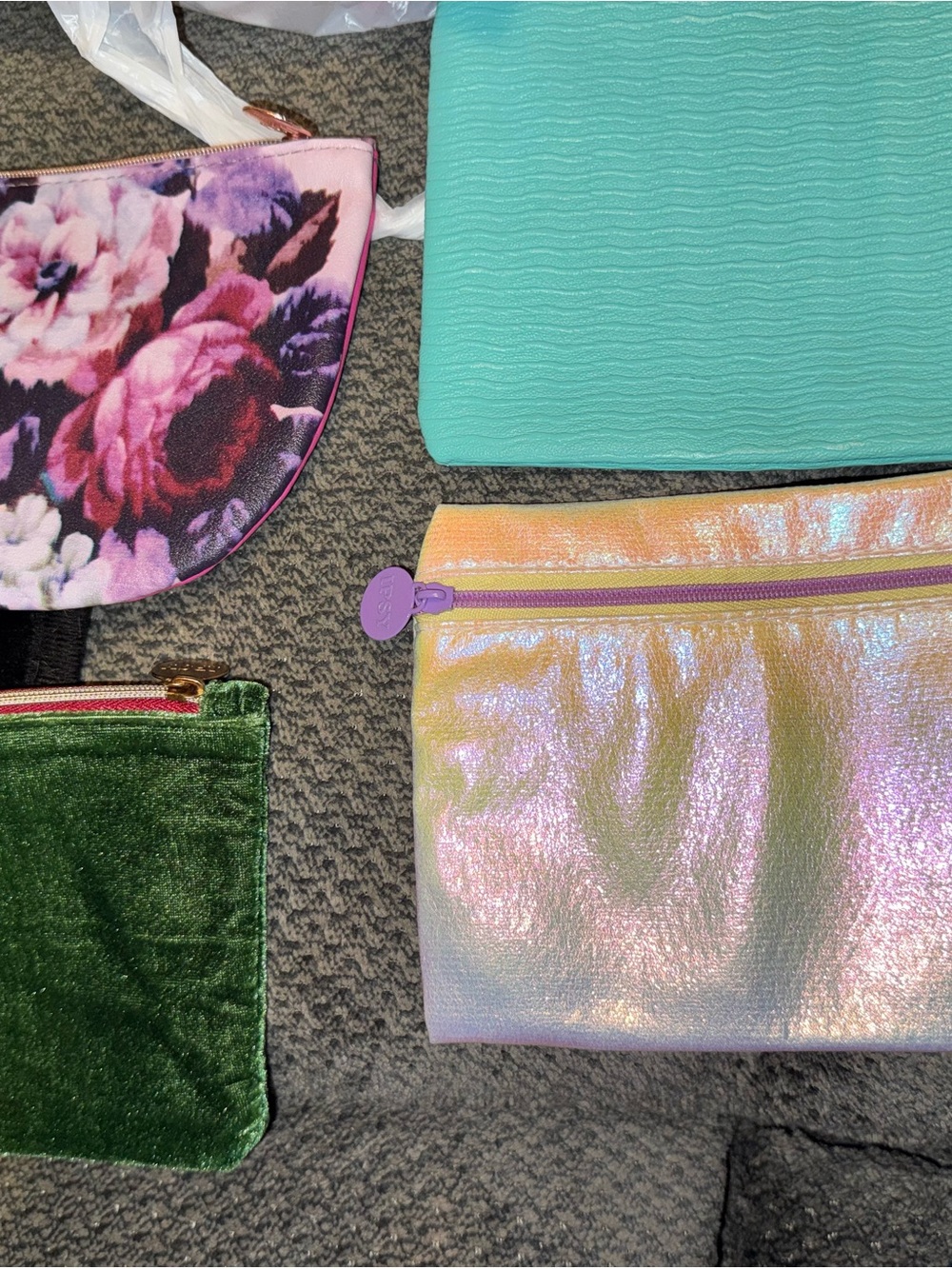Ipsy bags (lot of 14 bags - bags only) - Picture 5 of 8